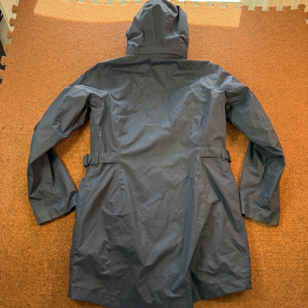 The North Face DryVent Rain Parka Jacket Womens Medium Navy Blue Hooded Coat - Picture 6 of 7